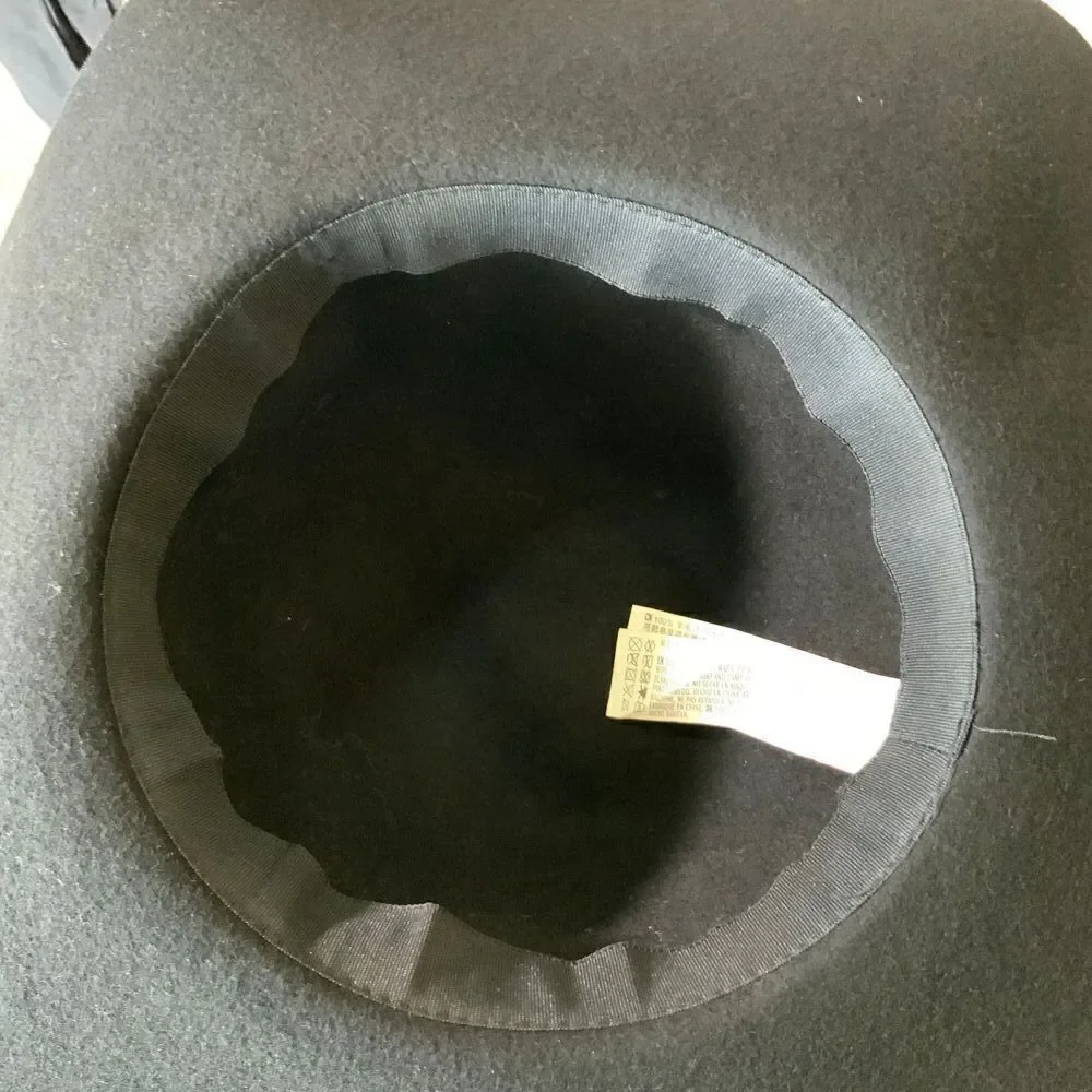 Sakkas Womens Black Wool Wide Brim Foldable Cloche Hat Indie Gothcore Size M/L‎